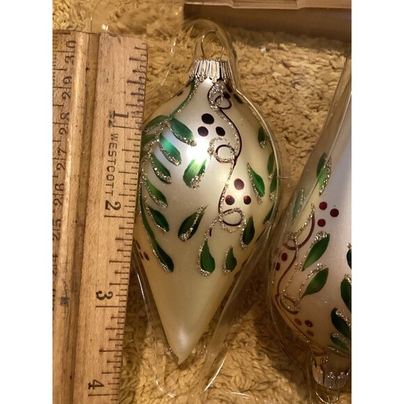 Krebs Christmas Glass Bulb Ornaments Gold Lambs Wool Velvet With Leaf & Berries - Picture 8 of 8